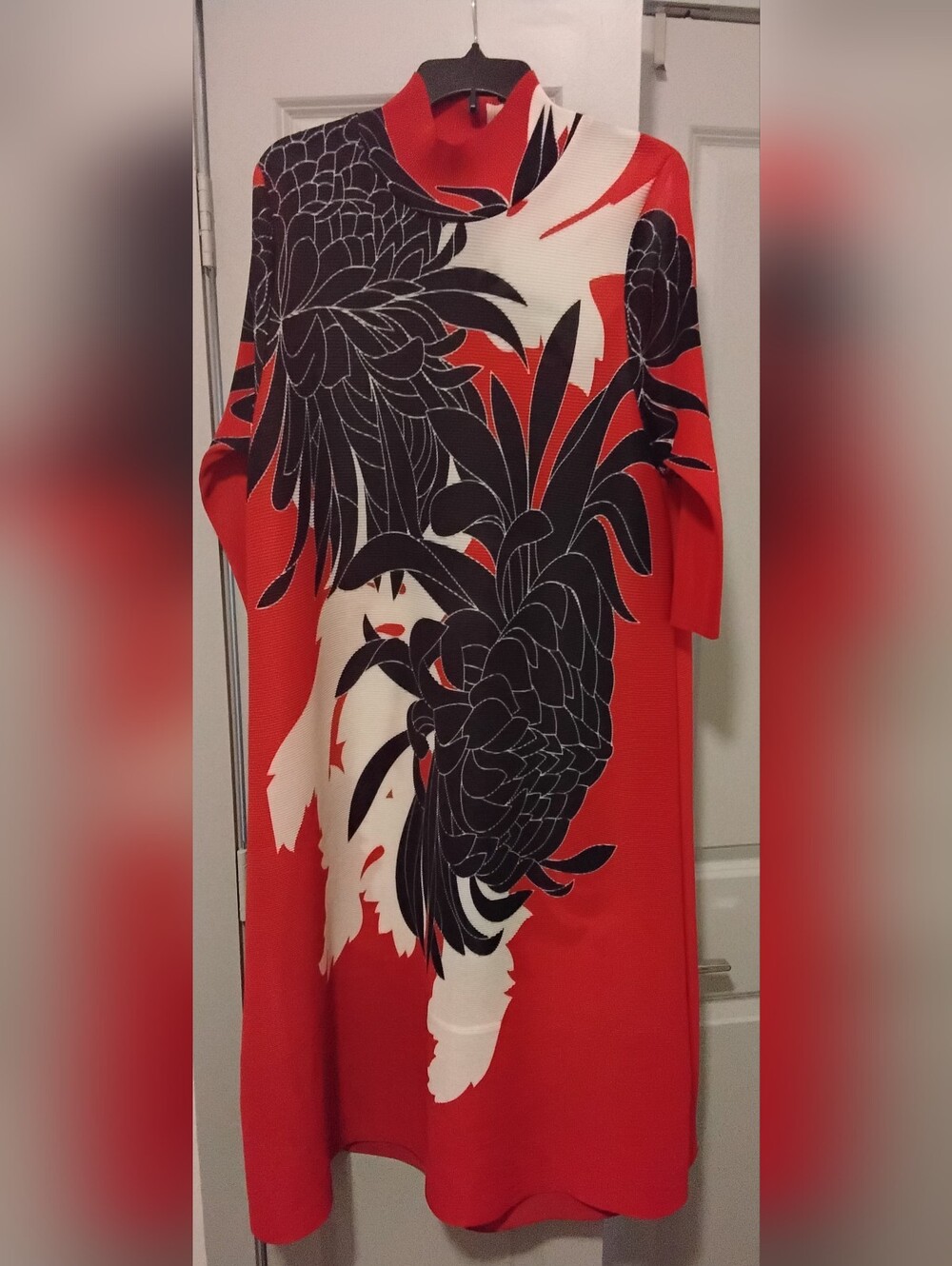 Red Floral-Print Shift Dress